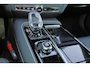 Volvo V60 T6 Recharge AWD Plus Dark - IntelliSafe Assist & Surround - 360º Camera - Harman/Kardon audio - Verwarmde voorstoelen, stuur & achterbank - Parkeersensoren voor & achter - Elektr. bedienb. voorstoelen met geheugen - Inklapbare trekhaak - 18' LMV