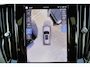 Volvo V60 T6 Recharge AWD Plus Dark - IntelliSafe Assist & Surround - 360º Camera - Harman/Kardon audio - Verwarmde voorstoelen, stuur & achterbank - Parkeersensoren voor & achter - Elektr. bedienb. voorstoelen met geheugen - Inklapbare trekhaak - 18' LMV
