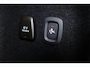 Volvo V60 T6 Recharge AWD Plus Dark - IntelliSafe Assist & Surround - 360º Camera - Harman/Kardon audio - Verwarmde voorstoelen, stuur & achterbank - Parkeersensoren voor & achter - Elektr. bedienb. voorstoelen met geheugen - Inklapbare trekhaak - 18' LMV