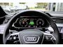 Audi Q8 e-tron 55 quattro S Edition 115 kWh | Indiv. Madeirabruin | Luchtvering | Pano | B&O | HUD | Memory | Top View Camera