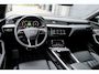 Audi Q8 e-tron 55 quattro S Edition 115 kWh | Indiv. Madeirabruin | Luchtvering | Pano | B&O | HUD | Memory | Top View Camera