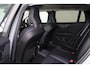 Volvo V60 T6 Recharge AWD Core Bright - IntelliSafe Assist & Surround - Adaptieve LED koplampen - Parkeercamera achter - Verwarmde voorstoelen, stuur & achterbank - Parkeersensoren voor & achter - Elektr. bedienb. voorstoelen met geheugen - Extra getint glas - 18' LMV