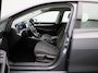 Volkswagen Golf 1.0 TSI Life | WORDT VERWACHT | NAVIGATIE | APPLE CARPLAY | BLUETOOTH | PARKEERSENSOREN |