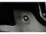 Volvo XC40 1.5 T4 Recharge Inscription | Panoramadak | 360 Camera | BLISS | Adaptieve Cruise | Pilot Assist | Verwarmbaar Stuurwiel & Voorstoelen | Elektrische stoelen