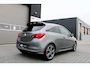 Opel Corsa 1.4 16V Turbo 150PK|GSI|KUIPSTOELEN|XENON|CAMERA|BOM VOLL