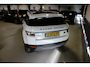 Land Rover Range Rover Evoque 2.2 TD4 4WD Prestige / Pano / NAVI / XENON / VOL ! ! !