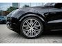 Porsche Cayenne Coupé 3.0 E-Hybrid | SportDesign Pakket | Black Edition | Adaptieve Luchtvering PASM | 22-inch RS Spyder | Sport Chrono Pakket | Panoramadak | Bijrijdersdisplay | Bose Surround Sound System | Adaptive Cruise Controle | Soft-Close portieren | 360° Surround View | 21 inch RS Spyder Design velgen |