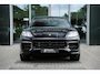 Porsche Cayenne Coupé 3.0 E-Hybrid | SportDesign Pakket | Black Edition | Adaptieve Luchtvering PASM | 22-inch RS Spyder | Sport Chrono Pakket | Panoramadak | Bijrijdersdisplay | Bose Surround Sound System | Adaptive Cruise Controle | Soft-Close portieren | 360° Surround View | 21 inch RS Spyder Design velgen |