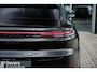 Porsche Cayenne Coupé 3.0 E-Hybrid | SportDesign Pakket | Black Edition | Adaptieve Luchtvering PASM | 22-inch RS Spyder | Sport Chrono Pakket | Panoramadak | Bijrijdersdisplay | Bose Surround Sound System | Adaptive Cruise Controle | Soft-Close portieren | 360° Surround View | 21 inch RS Spyder Design velgen |