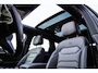 Volkswagen Touareg R 3.0 TSI eHybrid 462pk 4MOTION | Panoramadak | Trekhaak Uitklapbaar | Luchtvering | Soft Close | Head-up