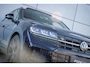 Volkswagen Touareg R 3.0 TSI eHybrid 462pk 4MOTION | Panoramadak | Trekhaak Uitklapbaar | Luchtvering | Soft Close | Head-up