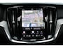 Volvo V60 2.0 T6 Plug-in hybrid AWD Plus Dark Head-up Display | Harman/Kardon Premium Geluidssysteem | Panoramisch Schuif-/Kanteldak | Adaptieve Cruise Control met Pilot Assist |19" 5-triplespaaks Black/Diamond Cut | Lederen Bekleding | Google Navigatiesysteem | 360 Graden Camera | Electronic Climate Controle | Voorstoelen Verwarmd En Elektrische Lendesteunen | Keyless Entry | Elektrische Achterklep | Elektrisch Verstelbare Stoelen Voor Met Memory |Verwarmbare Achterbank |