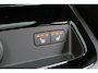 Volvo V60 2.0 T6 Plug-in hybrid AWD Plus Dark Head-up Display | Harman/Kardon Premium Geluidssysteem | Panoramisch Schuif-/Kanteldak | Adaptieve Cruise Control met Pilot Assist |19" 5-triplespaaks Black/Diamond Cut | Lederen Bekleding | Google Navigatiesysteem | 360 Graden Camera | Electronic Climate Controle | Voorstoelen Verwarmd En Elektrische Lendesteunen | Keyless Entry | Elektrische Achterklep | Elektrisch Verstelbare Stoelen Voor Met Memory |Verwarmbare Achterbank |