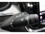 Volvo V60 2.0 T6 Plug-in hybrid AWD Plus Dark Head-up Display | Harman/Kardon Premium Geluidssysteem | Panoramisch Schuif-/Kanteldak | Adaptieve Cruise Control met Pilot Assist |19" 5-triplespaaks Black/Diamond Cut | Lederen Bekleding | Google Navigatiesysteem | 360 Graden Camera | Electronic Climate Controle | Voorstoelen Verwarmd En Elektrische Lendesteunen | Keyless Entry | Elektrische Achterklep | Elektrisch Verstelbare Stoelen Voor Met Memory |Verwarmbare Achterbank |