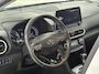 Hyundai Kona 1.6 GDI HEV Fashion TREKHAAK | ALL-SEASON-BANDEN | HEAD-UP DISPLAY | ADAPTIVE CRUISE CONTROL |