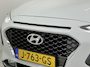Hyundai Kona 1.6 GDI HEV Fashion TREKHAAK | ALL-SEASON-BANDEN | HEAD-UP DISPLAY | ADAPTIVE CRUISE CONTROL |