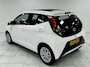 Toyota Aygo 1.0 VVT-i x-play ELEKTRISCH VOUWDAK | ACHTERUITRIJCAMERA | AIRCONDITIONING