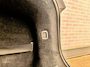 Volvo V90 T6 Plug-in Hybrid AWD Plus Dark | PHEV Long Range | SOH 100% | Luchtvering | Panoramadak | Harman Kardon Audio | Trekhaak | Sportstoelen | Keyless Entry | Elektrische Achterklep | Elektrisch Verstelbare Voorstoelen | Stoelverwarming | Lichtmetalen Velgen 20 inch | Navigatie | Apple Carplay | Android Auto