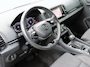 Skoda Karoq 1.5 TSI ACT DSG | trekhaak wegklapbaar | camera | adaptive cruise | stuurwielverwarming | stoelverwarming voor + achter