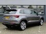 Skoda Karoq 1.5 TSI ACT DSG | trekhaak wegklapbaar | camera | adaptive cruise | stuurwielverwarming | stoelverwarming voor + achter