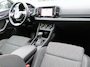 Skoda Karoq 1.5 TSI ACT DSG | trekhaak wegklapbaar | camera | adaptive cruise | stuurwielverwarming | stoelverwarming voor + achter