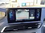 Peugeot 3008 1.6 HYbrid 225 GT Afneembare Trekhaak | Black Pack | Camera | 19" Lichtmetaal | Leder/Stof | Parkeersensoren Rondom | Digitaal Dashboard | Achteruitrijcamera | Afneembare trekhaak | Afwijkende dakkleur