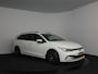 Volkswagen Golf Variant 1.5 eTSI R-Line | 150pk | Automaat | Trekhaak