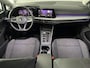 Volkswagen Golf Variant 1.5 eTSI R-Line | 150pk | Automaat | Trekhaak