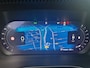 Volvo XC40 2.0 B4 Plus Dark / Pano. dak / Adaptieve Cruise / Trekhaak / Elek. verstelbare stoelen / Harman Kardon / Stoel+stuur verwarming / BLIS / Camera achter / Carplay & Android Auto /