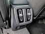 Volvo XC40 2.0 B4 Plus Dark / Pano. dak / Adaptieve Cruise / Trekhaak / Elek. verstelbare stoelen / Harman Kardon / Stoel+stuur verwarming / BLIS / Camera achter / Carplay & Android Auto /