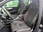 Volvo XC40 2.0 B4 Plus Dark / Pano. dak / Adaptieve Cruise / Trekhaak / Elek. verstelbare stoelen / Harman Kardon / Stoel+stuur verwarming / BLIS / Camera achter / Carplay & Android Auto /