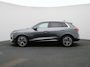Audi Q3 1.5 e-hybrid S edition | 272 PK | Navigatie | Apple Carplay | Adaptieve Cruise Control | Achteruitrij Camera | 19" Lm Velgen | Lederen bekleding | Airco |