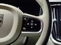 Volvo V60 T6 PHEV AWD Ultimate Bright |PANO|TREKH.|H&K|360°