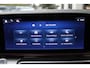 Mercedes-Benz V-klasse 300d / AMG / Exclusive / DC / 4-matic / Luchtvering / Pano / Elec Stoelen / Burmester / Vol Opties / NIEUWSTAAT.