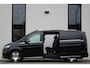 Mercedes-Benz V-klasse 300d / AMG / Exclusive / DC / 4-matic / Luchtvering / Pano / Elec Stoelen / Burmester / Vol Opties / NIEUWSTAAT.