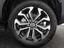 Toyota Yaris Cross 1.5 Hybrid 115 Dynamic Comfort Pack | Dodehoek detectie | Stoel+stuurverwarming | Parkeersensoren voor+achter | Navigatie | Apple CarPlay/Android Auto | Cruise control Adaptive | achteruitrijcamera |