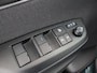Toyota Yaris Cross 1.5 Hybrid 115 Dynamic Comfort Pack | Dodehoek detectie | Stoel+stuurverwarming | Parkeersensoren voor+achter | Navigatie | Apple CarPlay/Android Auto | Cruise control Adaptive | achteruitrijcamera |