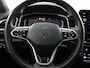 Volkswagen T-Roc 1.5 TSI R-Line (Camera / ACC / Carplay / Navi / Stoel + stuurverwarming)