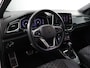 Volkswagen T-Roc 1.5 TSI R-Line (Camera / ACC / Carplay / Navi / Stoel + stuurverwarming)