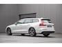 Volvo V60 2.0 B4 Core MY2026|Leder|Stoelverwarming|Allseason