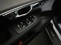 Volvo XC90 T8 Recharge AWD Ultra Dark | Luchtvering | Bowers & Wilkins | 360° | Head-Up | Massage | Panoramadak | Trekhaak
