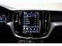 Volvo XC60 T6 Recharge Plug-In AWD Inscription Expression [ SoH 99,6% |Panorama Trekhaak Stoelverwarming Apple/Android ]