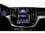 Volvo XC60 T6 Recharge Plug-In AWD Inscription Expression [ SoH 99,6% |Panorama Trekhaak Stoelverwarming Apple/Android ]