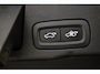 Volvo XC60 T6 Recharge Plug-In AWD Inscription Expression [ SoH 99,6% |Panorama Trekhaak Stoelverwarming Apple/Android ]