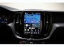 Volvo XC60 T6 Recharge Plug-In AWD Inscription Expression [ SoH 99,6% |Panorama Trekhaak Stoelverwarming Apple/Android ]