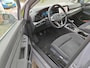 Volkswagen Golf 1.5 TSI 130pk Style / Panorama schuifk dak / Navigatie / LM 18 inch / LED / Parkeersensoren / APP