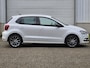 Volkswagen Polo 1.2 TSI First Edition / Cruise Control / Airco / Sensoren Voor en Achter / Navigatie / Bluetooth /