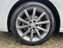 Volkswagen Polo 1.2 TSI First Edition / Cruise Control / Airco / Sensoren Voor en Achter / Navigatie / Bluetooth /