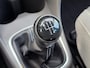 Volkswagen Polo 1.2 TSI First Edition / Cruise Control / Airco / Sensoren Voor en Achter / Navigatie / Bluetooth /