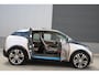 BMW i3 Executive 120Ah 42 kWh/*Lodge*/Sunroof/Adaptive/Kaschmir Silver/Camera/W-pomp/3-fase/20"
